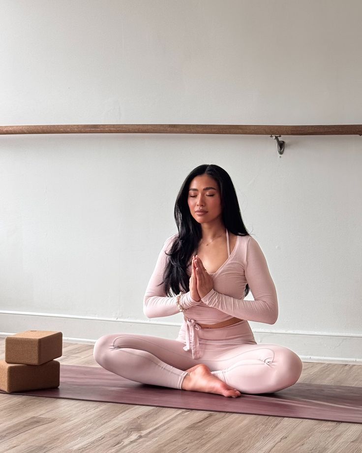 Offre d'emploi professeur de yoga à Nice — studio de yoga